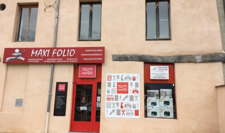 MAXI FOLIO papeterie bureautique informatique mobilier de bureau à Craponne-sur-Arzon, pense à sa clientèle cycliste, côté LA POSTE et SUPER U