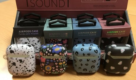 Vente coques colorées pour AirPods à Craponne-sur-Arzon