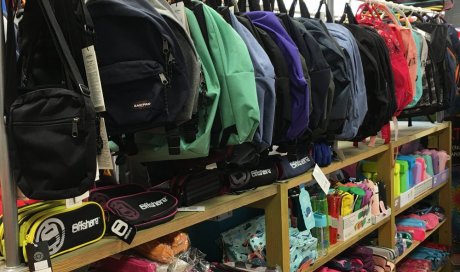 Rentrée scolaire : cartables TANN'S, sacs à dos EASTPAK, TOTTO, OFFSHORE, crayons de couleurs et feutres GIOTTO, STABILO, MILAN, BIC chez MAXI FOLIO à Craponne-sur-Arzon