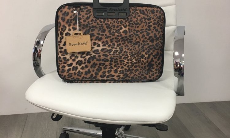 sacoche et mallette BOMBATA LEOPARD en vente chez MAXI FOLIO à Craponne-sur-Arzon